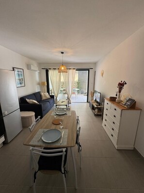 Interior - Comfortable apartment in new residence (propriano)