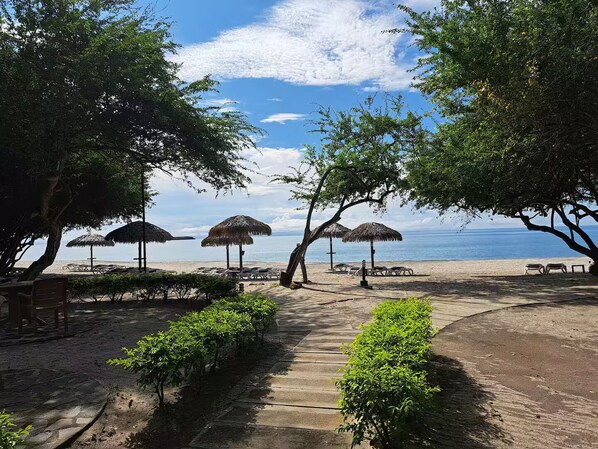 Sun loungers, beach towels