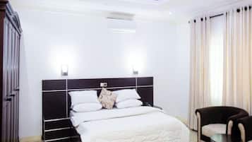 1 habitación, wifi y ropa de cama