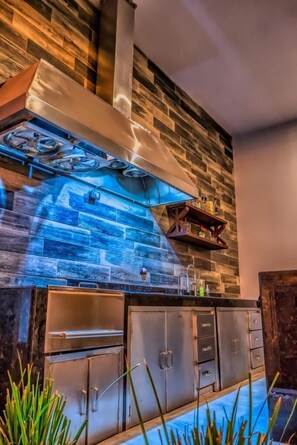 Fridge, microwave, oven, stovetop - Unique “Family Cave” , Heated Pool on demand. (Puerto Peñasco)