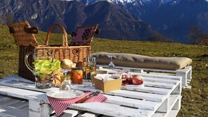 Unclassified image, 4 of 36, button - Beautiful cottage a few miles from Bellagio with stunning views of Lake Como (Civenna di Bellagio)