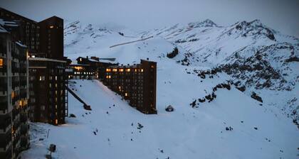 HOM I Depto Amplio 4PAX con Vista a la Cordillera