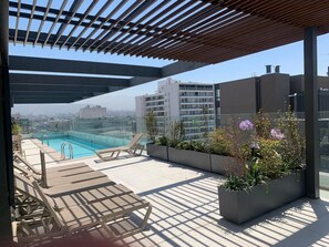 Pool - HOM I Parking I Piscina I GYM I Plaza Egaña (Ñuñoa)