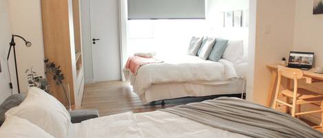 1 bedroom, desk, iron/ironing board, WiFi