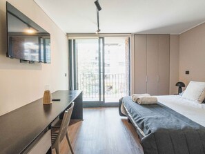 1 slaapkamer, een strijkplank/strijkijzer, wifi, beddengoed