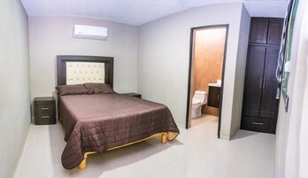 Traditional Room, Mixed Dorm | Hypo-allergenic bedding, individually decorated, individually furnished