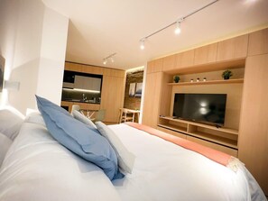 1 bedroom, iron/ironing board, WiFi, bed sheets