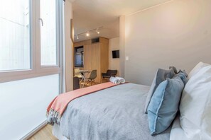 1 bedroom, iron/ironing board, WiFi, bed sheets