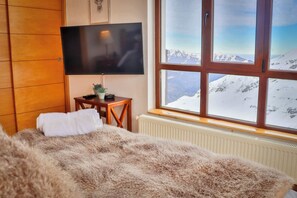 4 chambres, Wi-Fi, literie fournie, accessible en fauteuil roulant