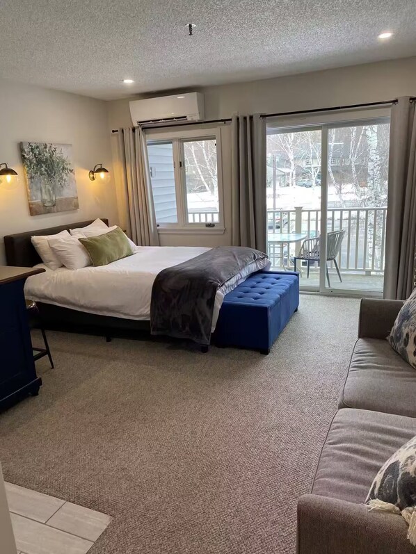 1 habitación, tabla de planchar con plancha, wifi gratis y ropa de cama 