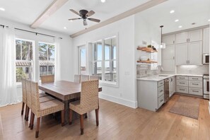 House (4 Bedrooms) | Interior - Grayt Digs by Avantstay Next to Beach, Oceanview (Santa Rosa Beach)