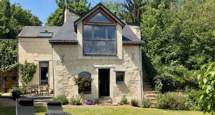 Charming tufa house with garden and views over the village