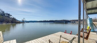 Hike, Boat, Fish & More: Table Rock Lake Cottage