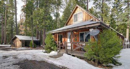 Fire Pit & Trails On-Site: Butte Meadows Retreat!