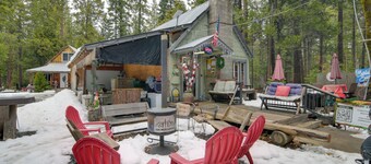 Grill, Fire Pits & Trails: Butte Meadows Duplex!