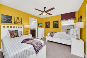 6 Schlafzimmer, Bügeleisen/Bügelbrett, Reisekinderbett, WLAN