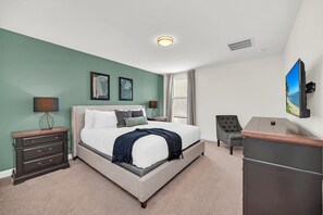 6 bedrooms, iron/ironing board, travel cot, WiFi