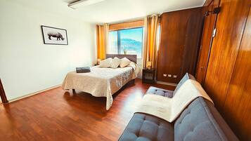 1 habitación, tabla de planchar con plancha y wifi gratis