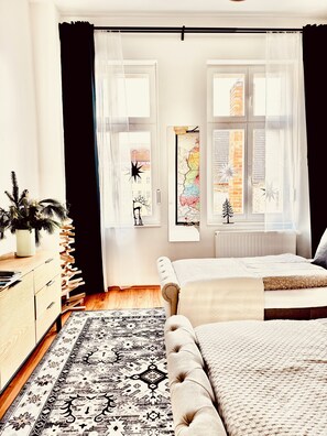 1 bedroom, WiFi, bed sheets