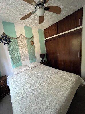 2 bedrooms, iron/ironing board, bed sheets - Raya apartment  (Ixtapa Zihuatanejo)