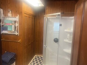 Soap, toilet paper - Angola on the Lake Beach Front House  4BR  private beach wrap-around porches (Angola)