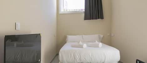 1 chambre, accĂšs Internet, draps fournis