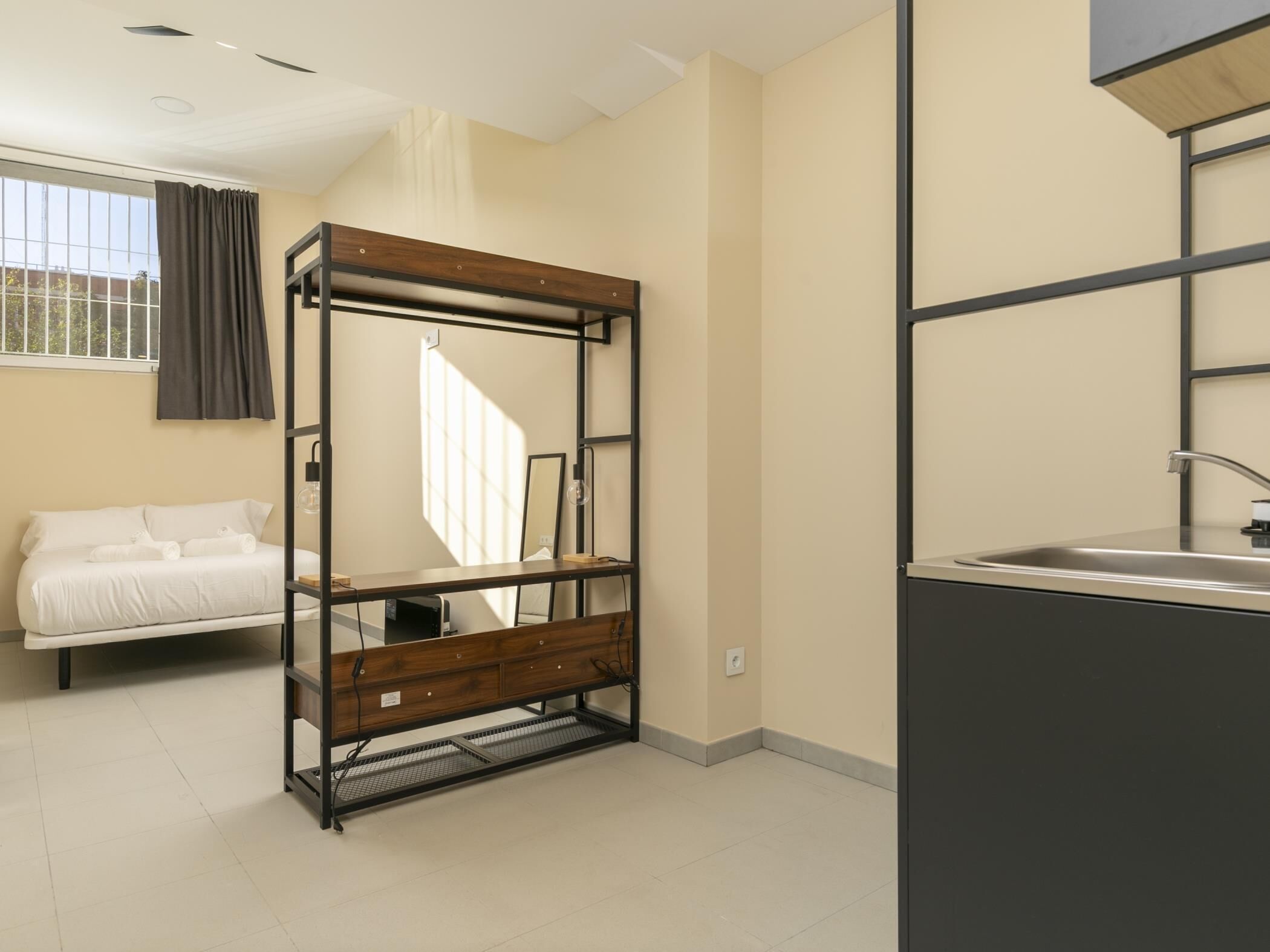 1 habitación, internet y ropa de cama 