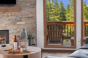 Smart TV, fireplace, DVD player, table football