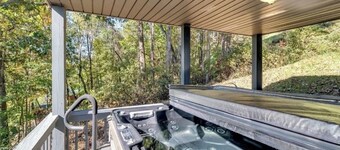 GRANDVIEW POINT - Views, FENCE, Step-free Entry, GOLF, Hot Tub, DOGS allowed