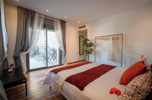 4 bedrooms, desk, free WiFi, bed sheets - Harav Kuk Modern Apartments By Nimizz (Jerusalem)