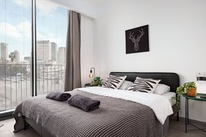 2 chambres, bureau, Wi-Fi gratuit, draps fournis