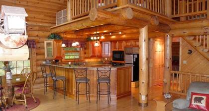 Paint Creek Lodge ... 5 Bedroom A-Frame Log Cabin W/Hot Tub & Swimming Pond