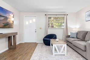 Televisión, oficina