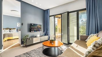 2 habitaciones, escritorio, wifi gratis y ropa de cama