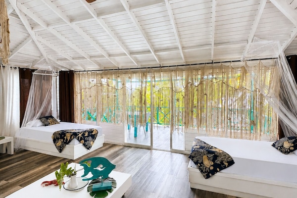 Elite Room, Partial Sea View | Premium bedding, free WiFi, bed sheets