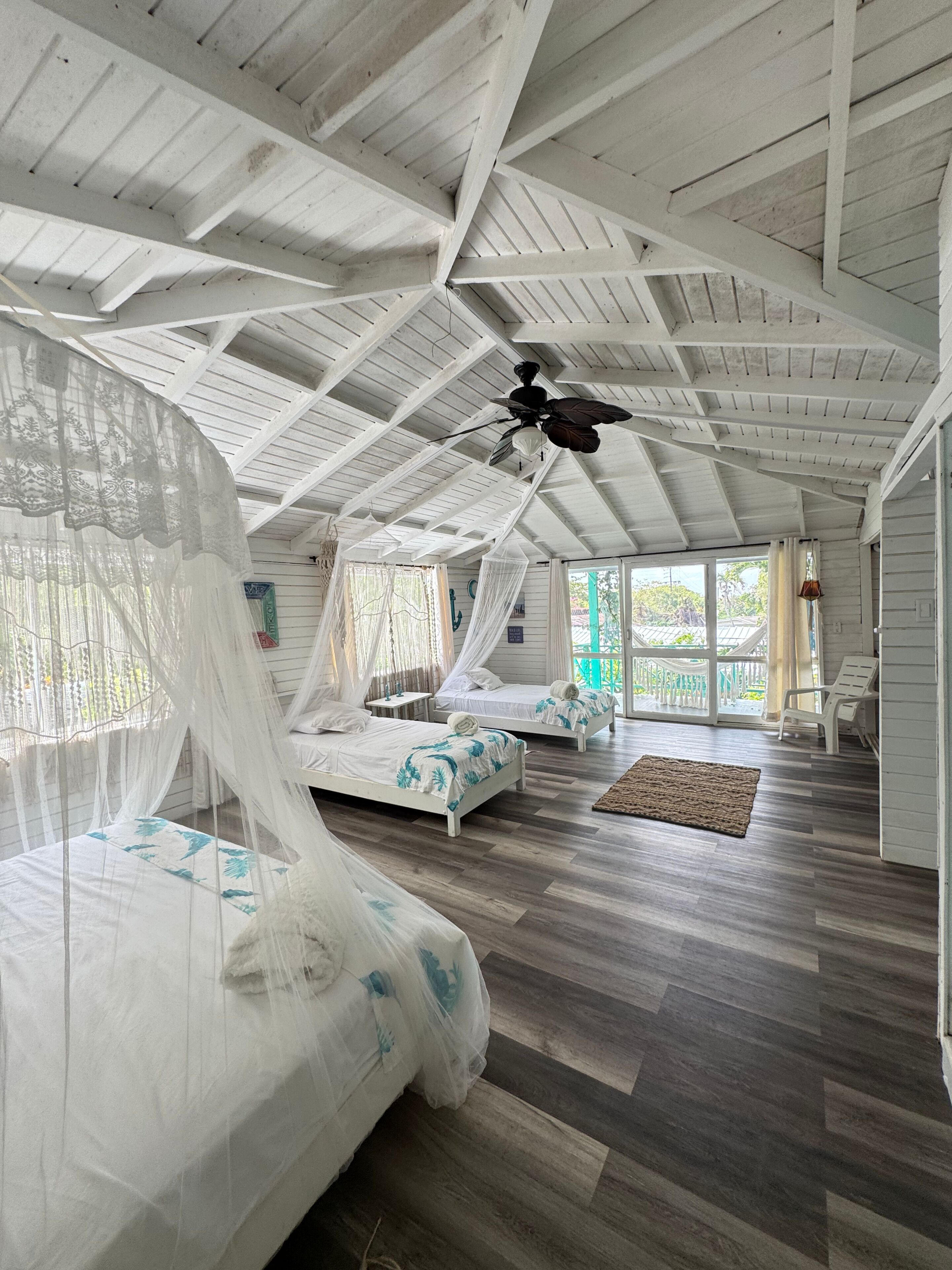 Suite, Balcony, Garden View | Premium bedding, free WiFi, bed sheets