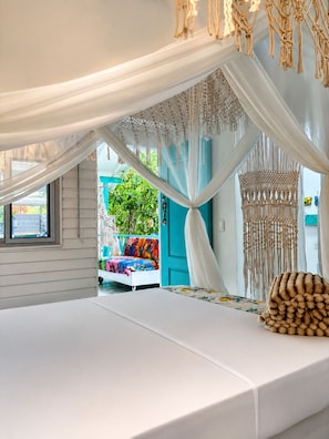 Ropa de cama de alta calidad, wifi gratis y ropa de cama