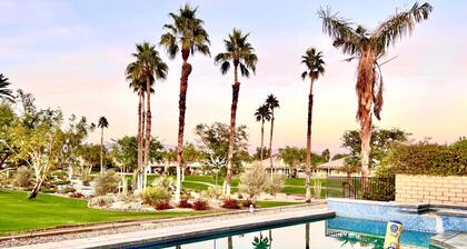 Desert Paradise Enjoy Private Pool & Spa with Game-room, Gym, Bikes&Scooters