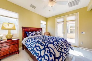 4 bedrooms, desk, iron/ironing board, free WiFi