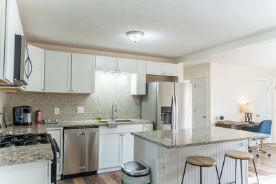 Charming 3-bedroom house in excellent location North Central WV
