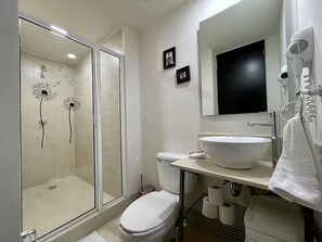 Hair dryer, towels, soap, toilet paper - 422 City Historic Center Hidalgo Caballito (Ciudad de México)