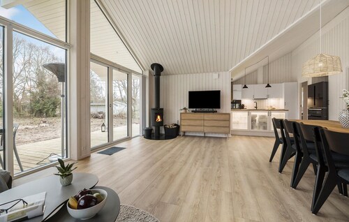 4 bedroom lovely home in Liseleje