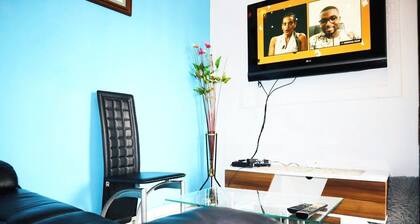 Studio A4 Fustel City, Bonamoussadi Santa Lucia, WiFi, canal, well, janitor