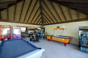 Spielezimmer