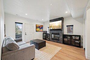 Smart TV, fireplace - New Listing Bear Hollow Park City (Park City)