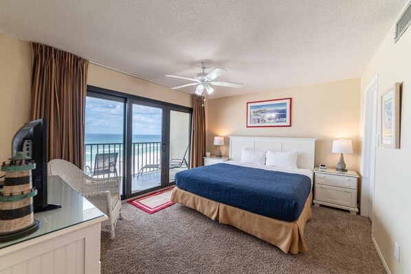 2 chambres, fer et planche à repasser, accès au Wi-Fi (inclus)