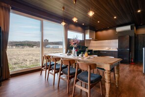 In-room dining - THE HORIZON RESIDENCE (Makubetsu)