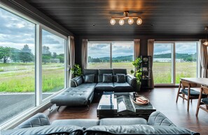 Living area - THE HORIZON RESIDENCE (Makubetsu)