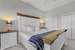 3 habitaciones, escritorio, tabla de planchar con plancha y wifi gratis 