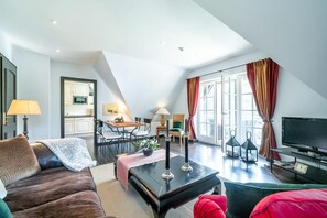 Televisión y estéreo 